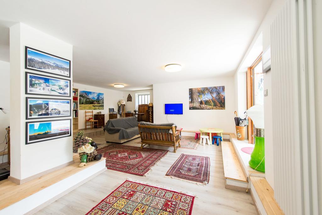 Residence Alpen Casavacanze ปินโซโล ภายนอก รูปภาพ