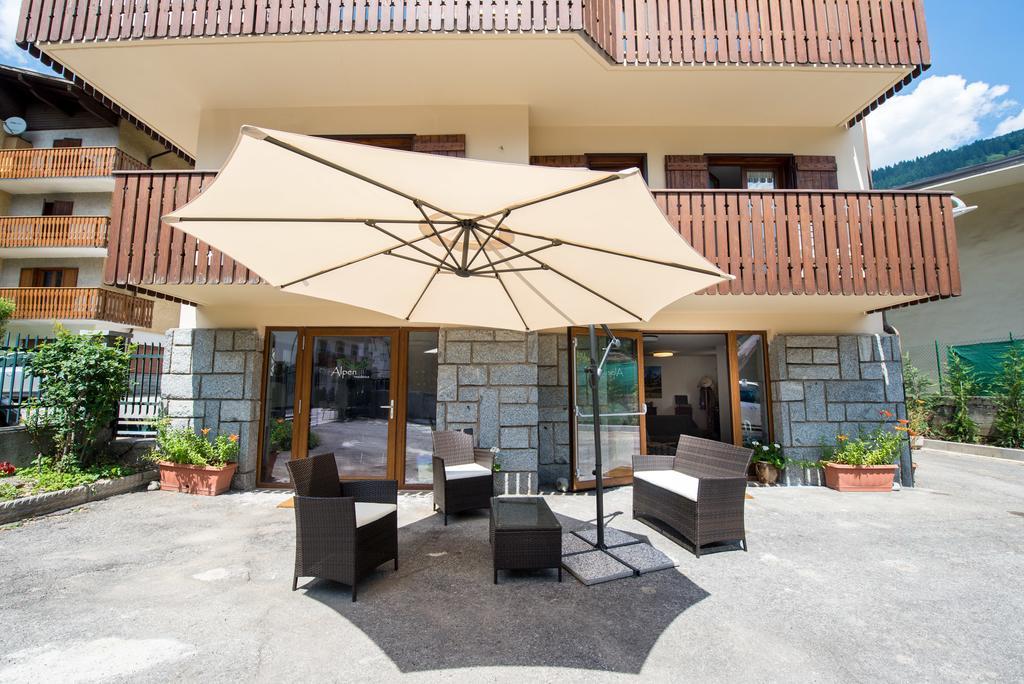 Residence Alpen Casavacanze ปินโซโล ภายนอก รูปภาพ